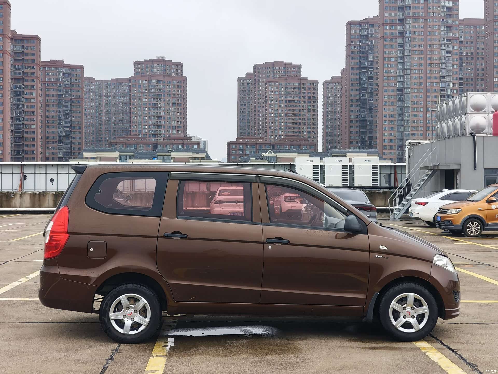Wuling Hongguang, 2017 7