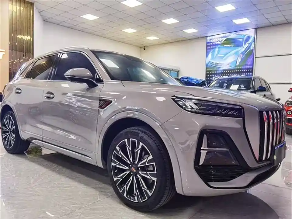 Hongqi HS5