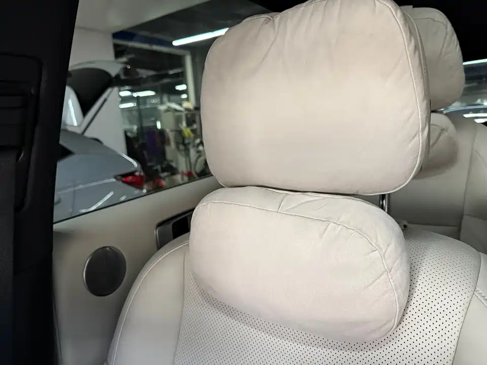 Li Auto Ideal L8