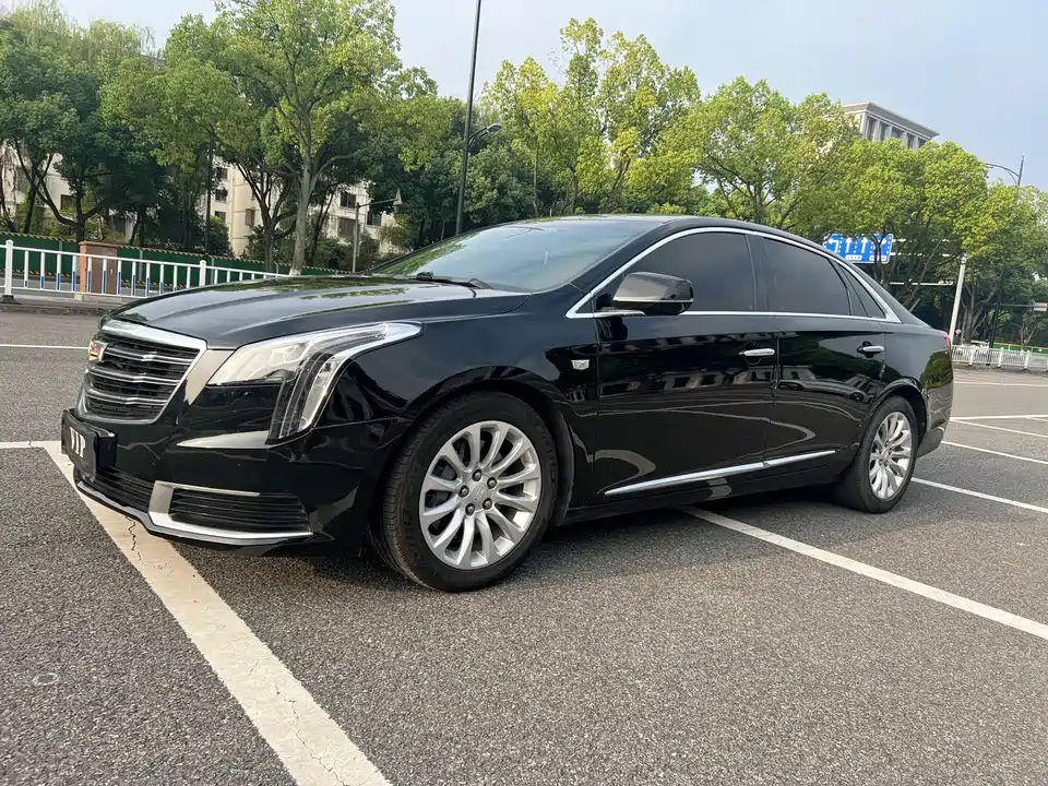 Cadillac XTS