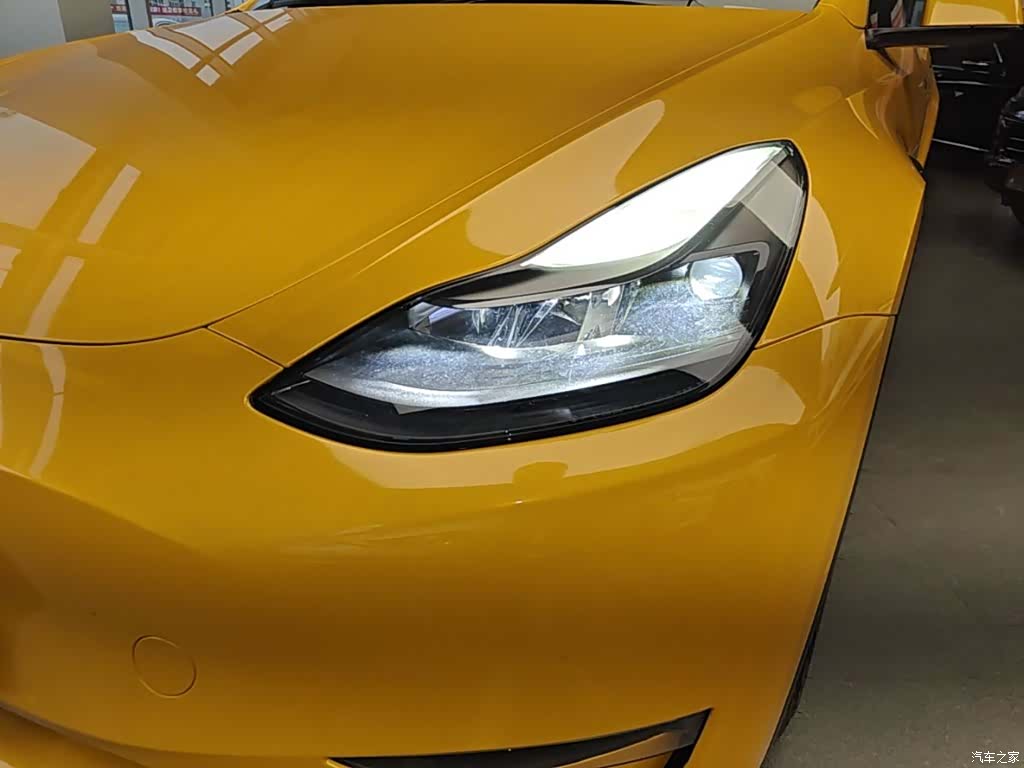 Tesla Model Y, 2021 24