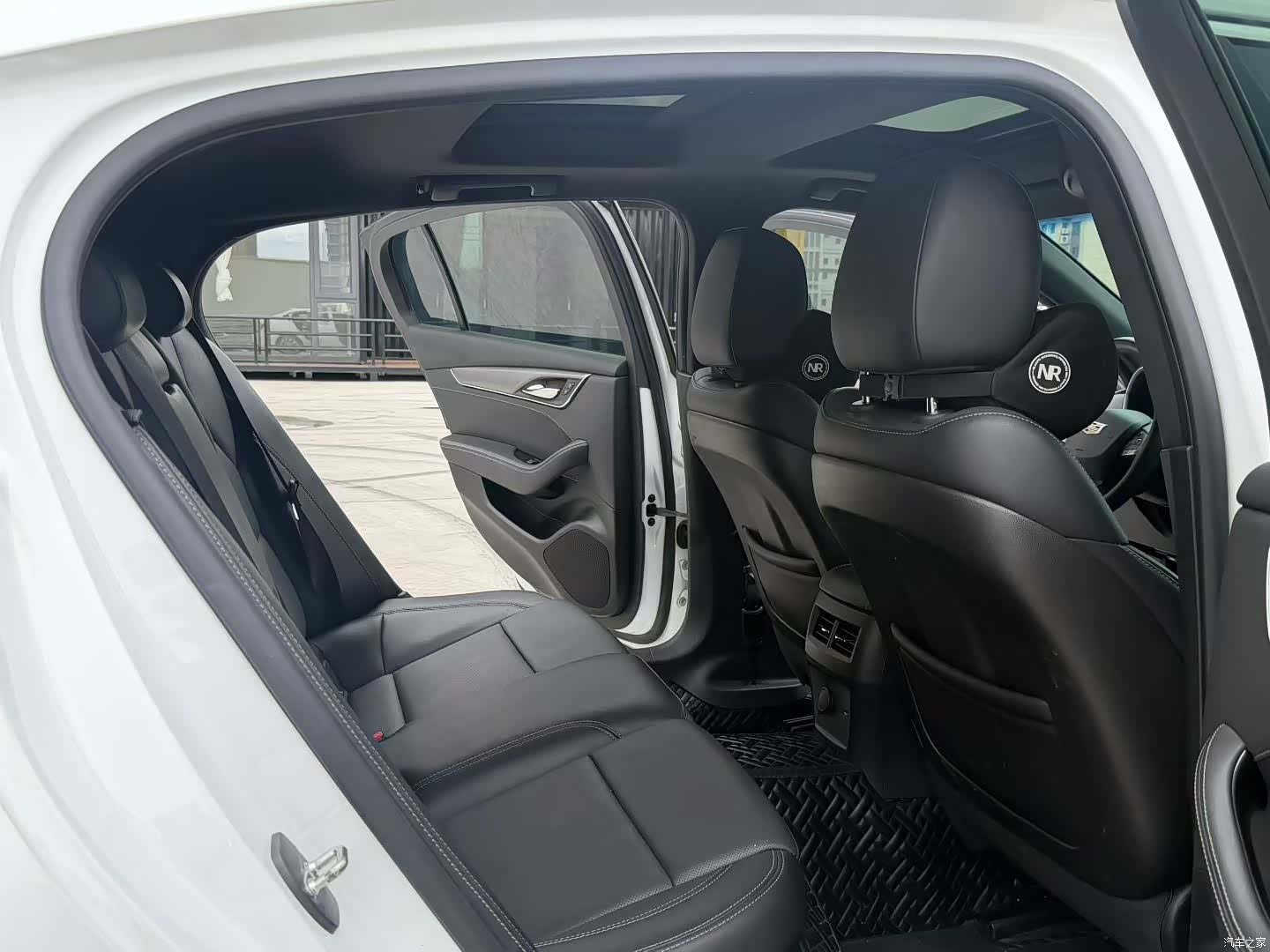 Cadillac CT5, 2022 7
