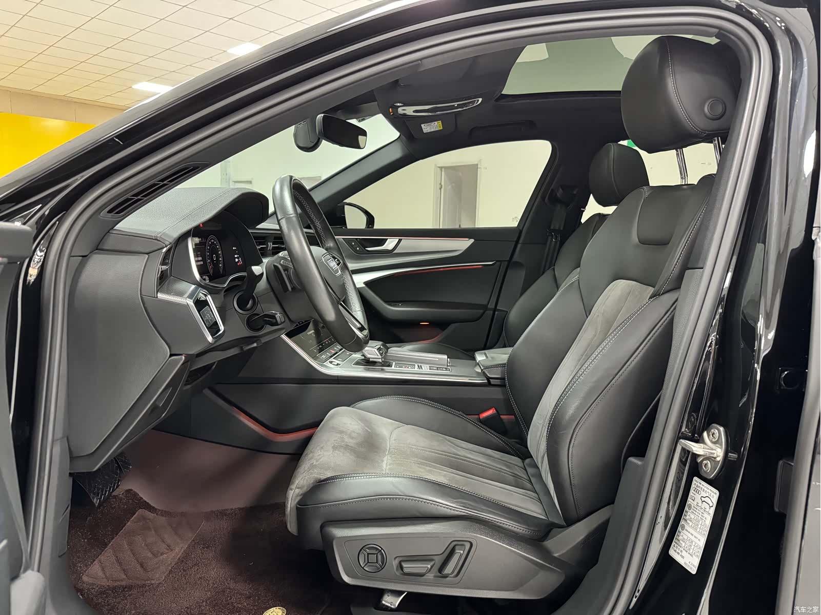 Audi A6L, 2022 4