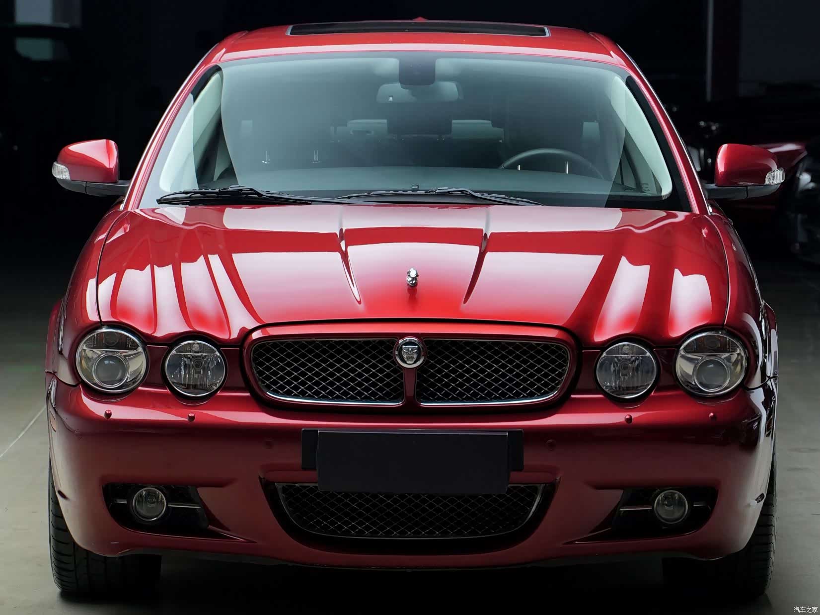 Jaguar XJ, 2009 2