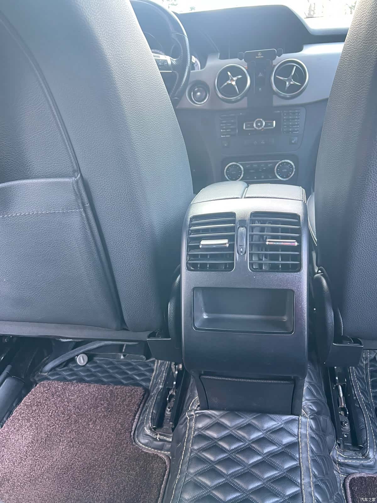Mercedes-Benz GLK-Class, 2015 22