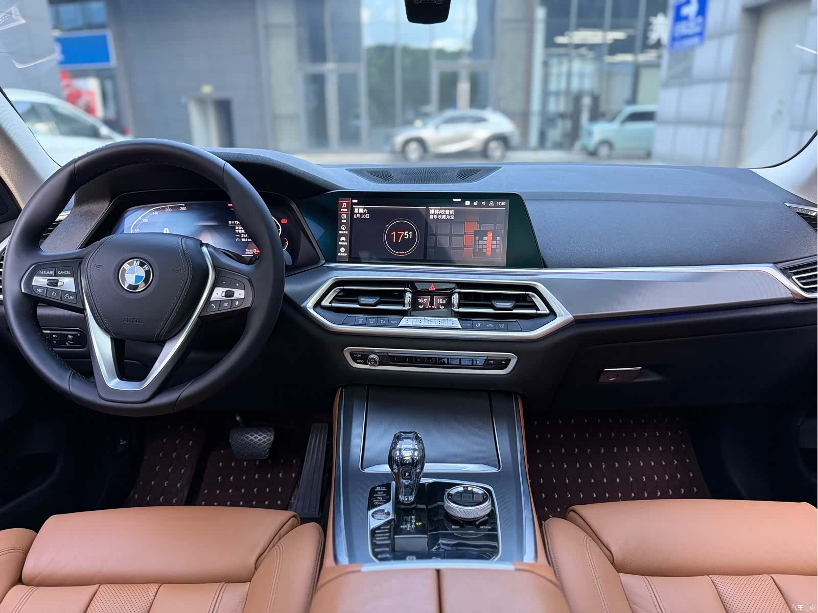 BMW X5, 2020 все фото