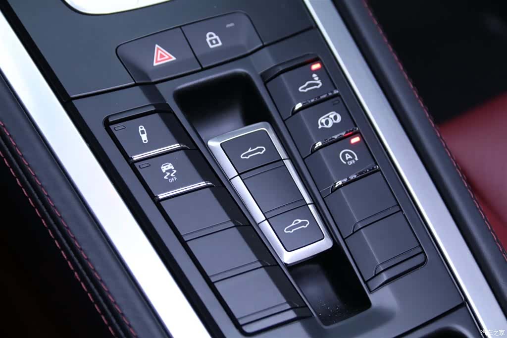 Porsche Boxster, 2024 10