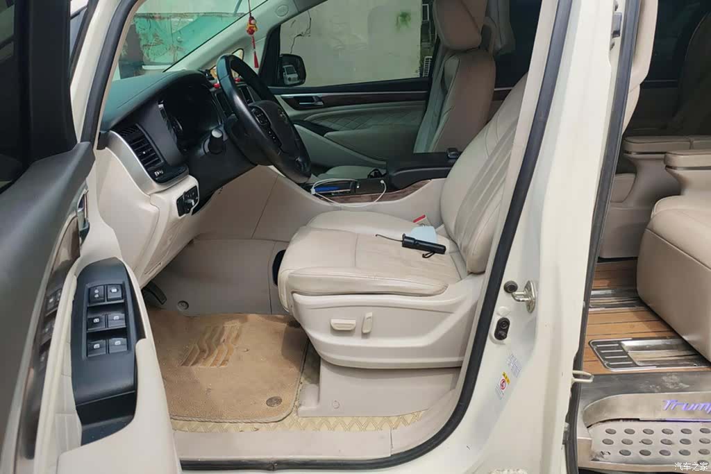 Trumpchi M8, 2018 9