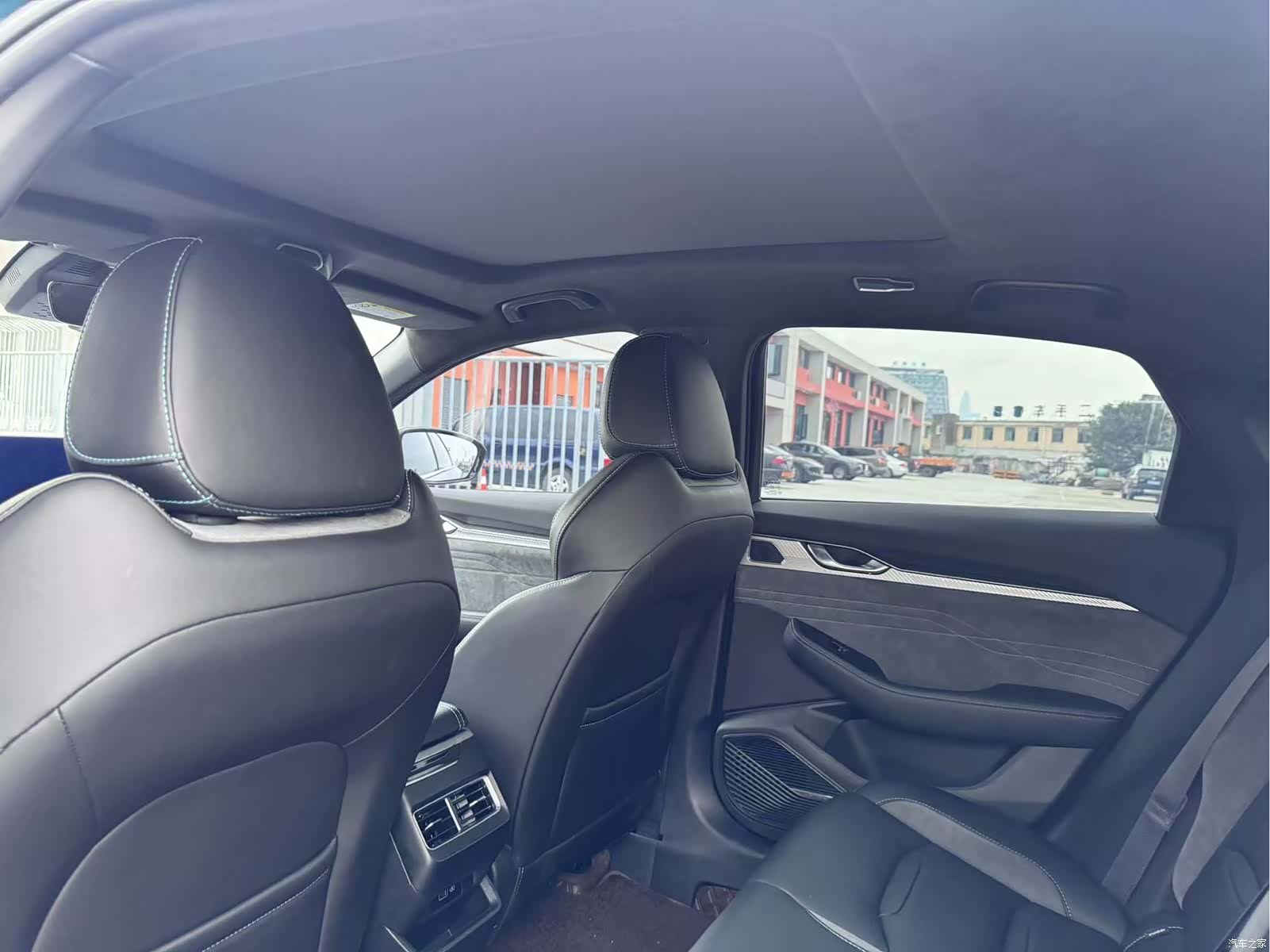 Geely Preface, 2022 10