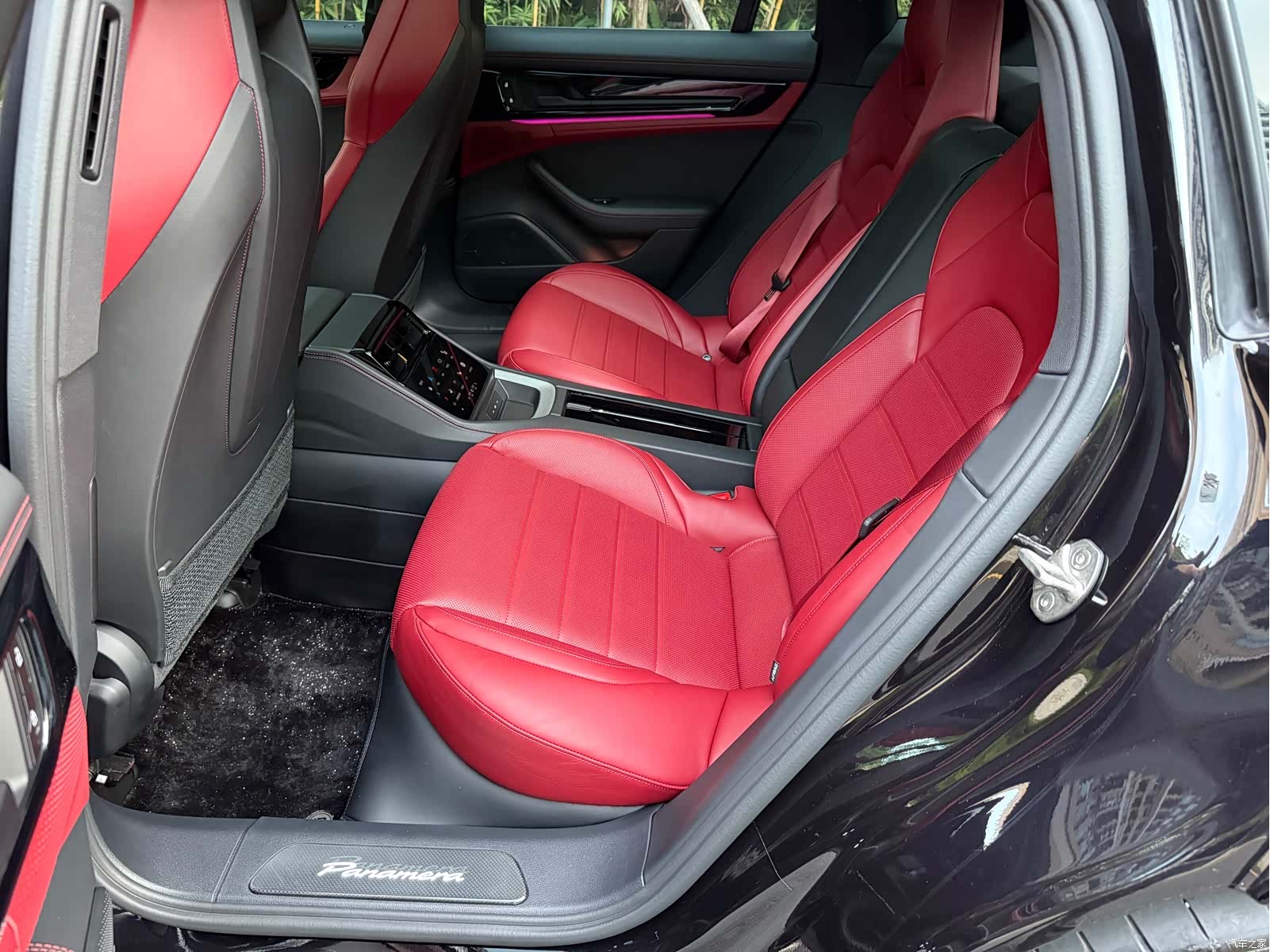 Porsche Panamera, 2024 9