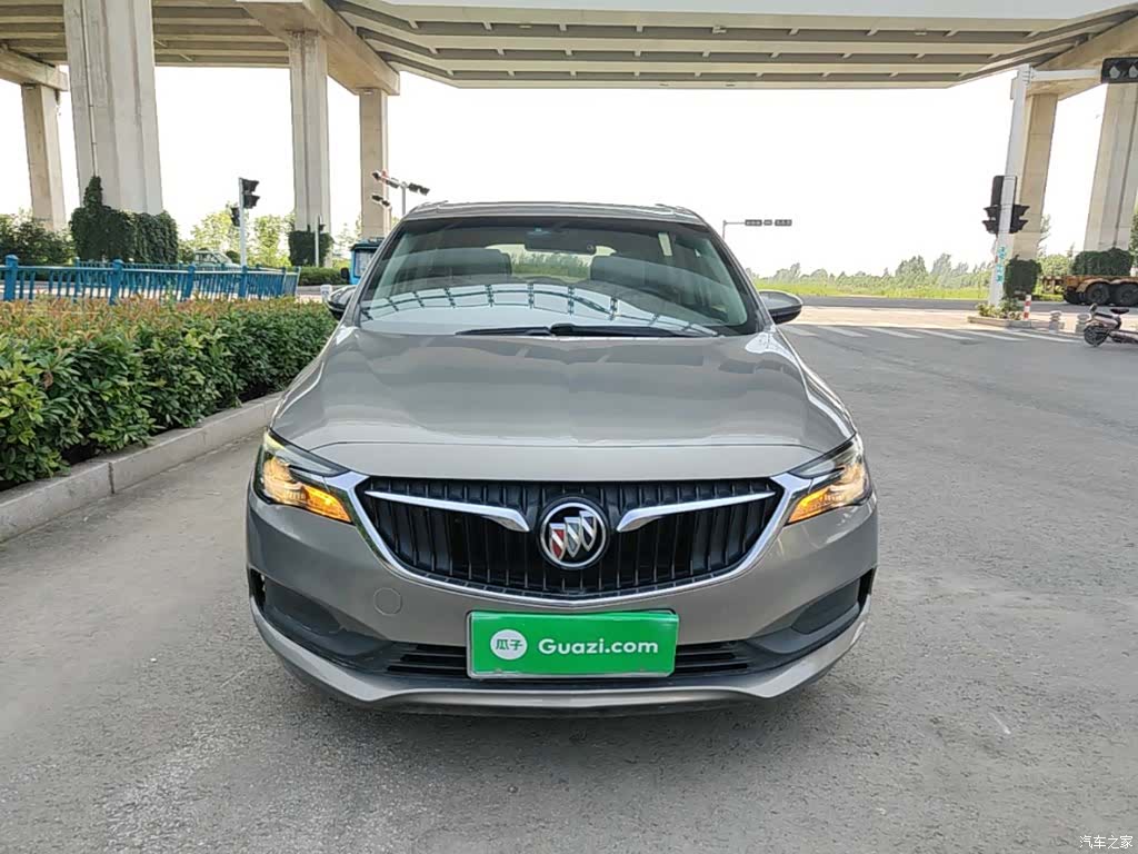 Buick GL6, 2018 3