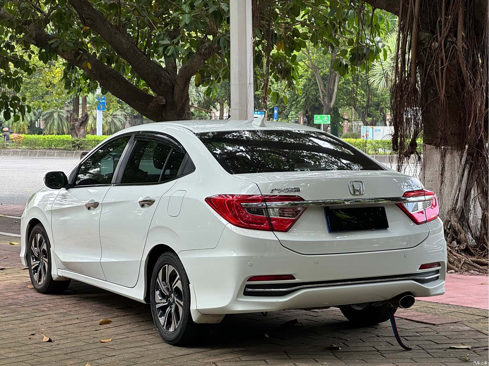 Honda Crider, 2017 все фото