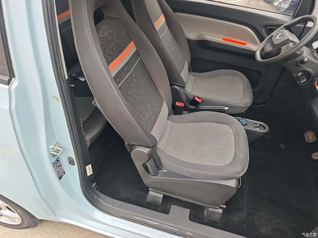 Wuling MINIEV, 2021 25