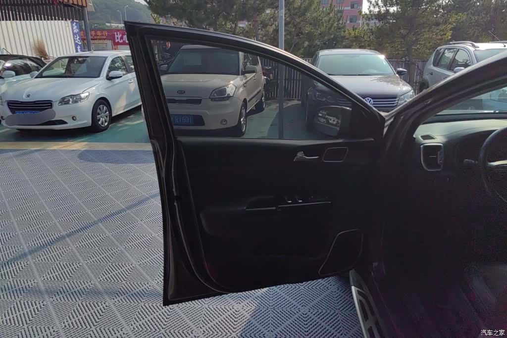 Kia KX5, 2016 7