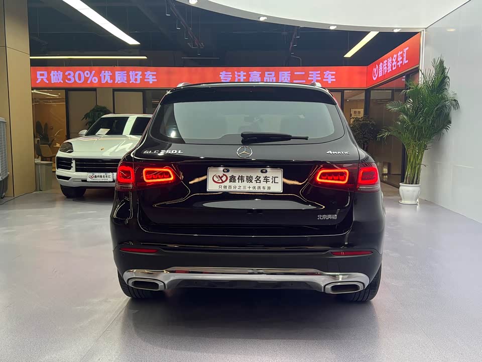 Mercedes-Benz GLC Mercedes-Benz GLC