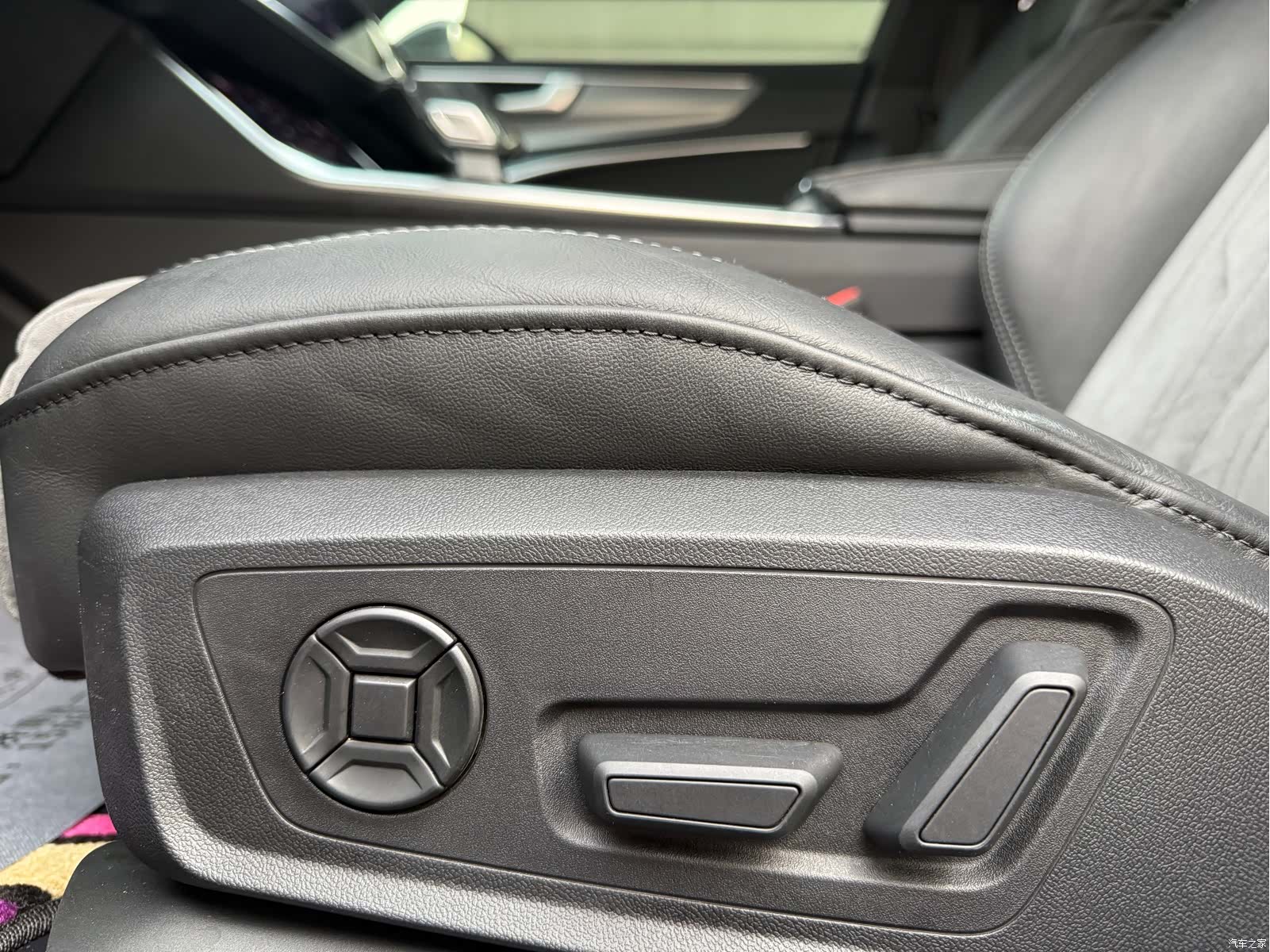 Audi A6L, 2021 23