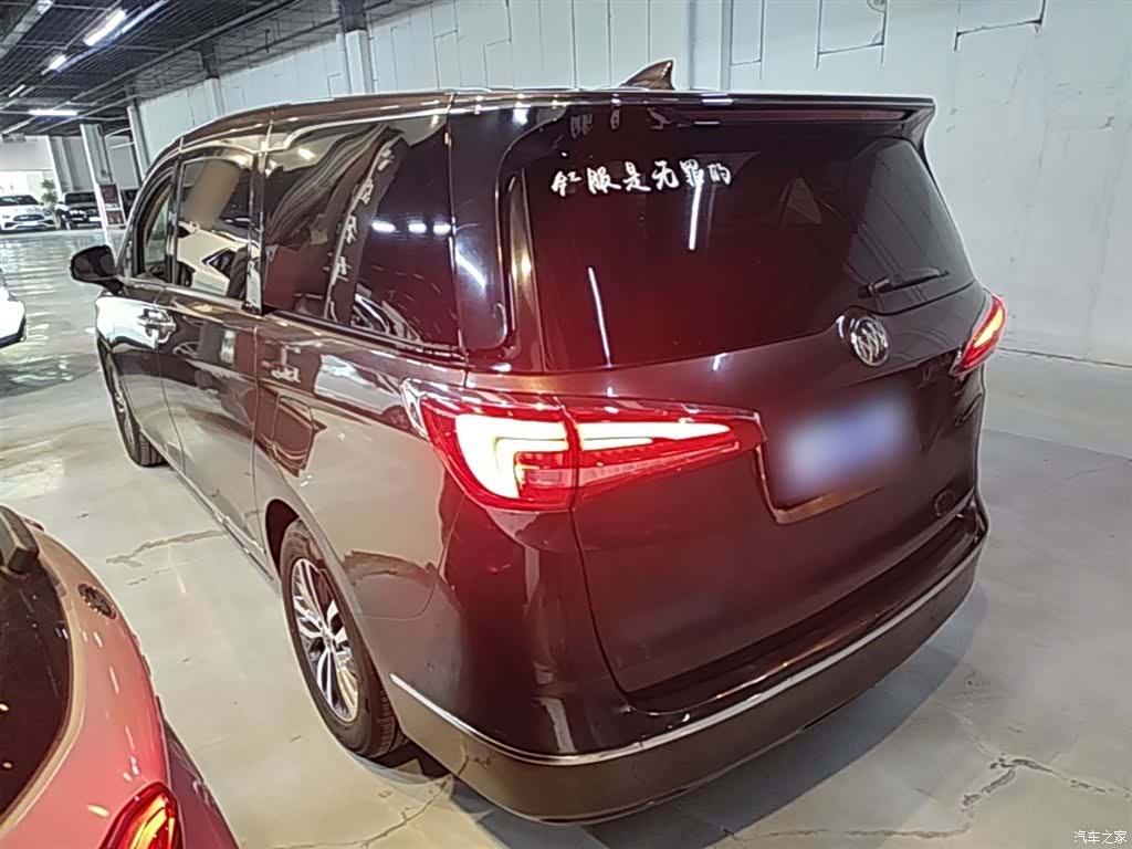 Buick GL8, 2017 все фото