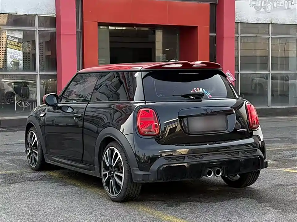 MINI JCW