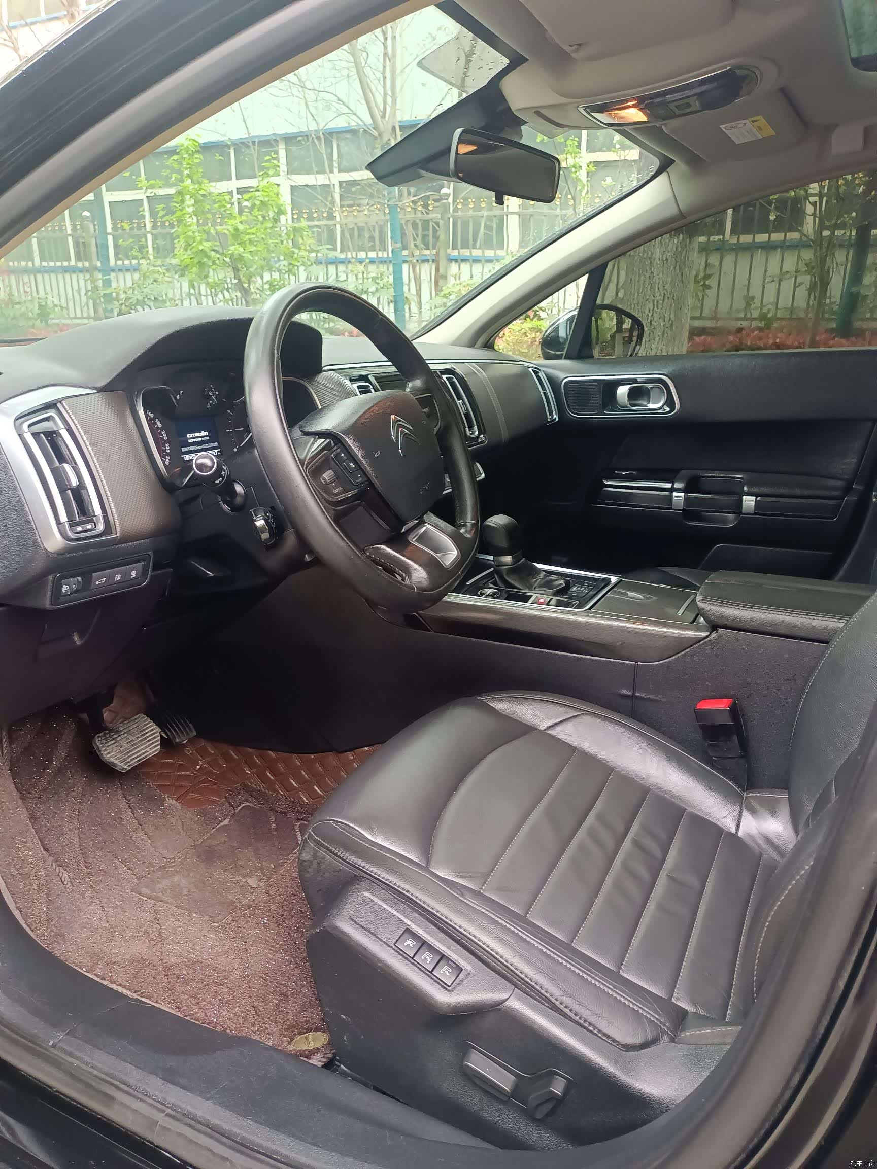 Citroen C6, 2018 все фото