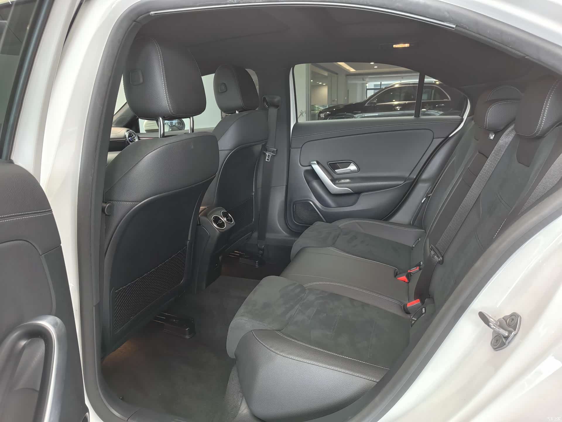 Mercedes-Benz A-Class, 2021 8