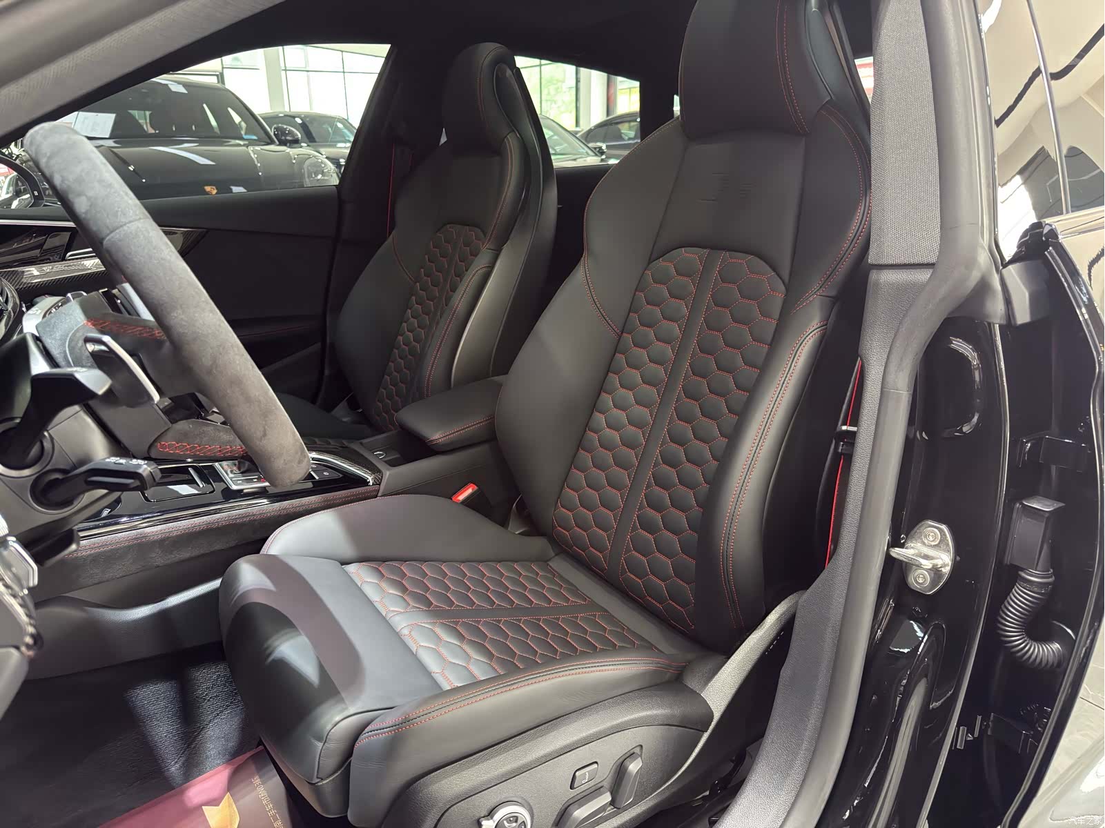 Audi RS, 2025 9