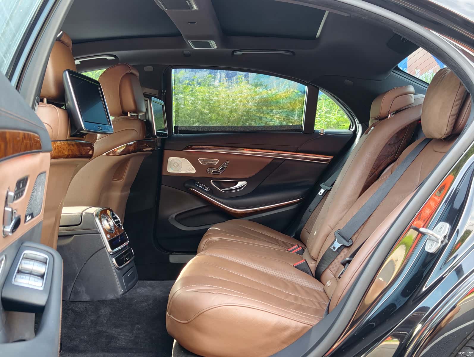 Mercedes-Benz S-Class, 2015 9