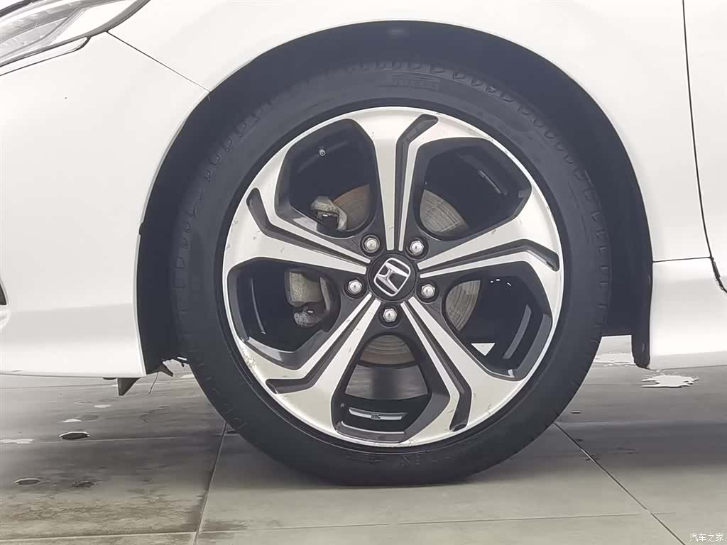 Honda Jade, 2018 17
