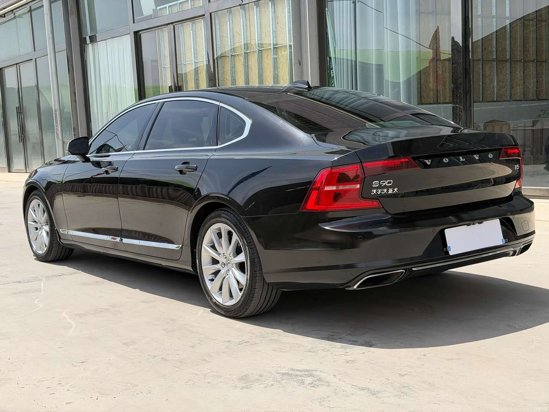 Volvo S90, 2018 4