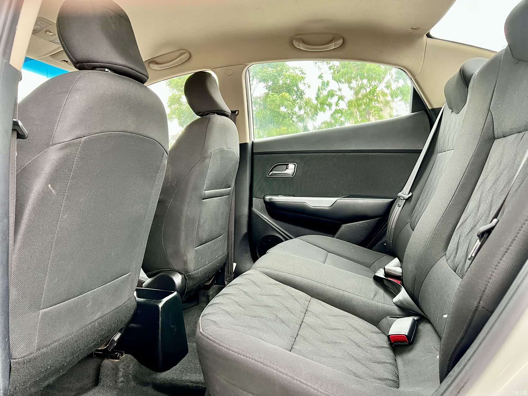 Kia K2, 2016 8