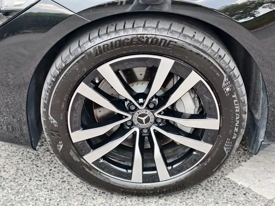 Mercedes-Benz S-class Mercedes-Benz S-class