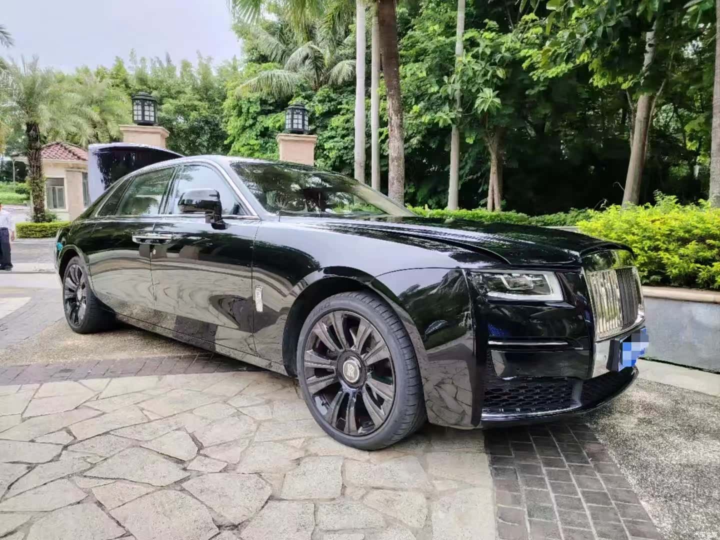 Rolls-Royce Ghost, 2021 4