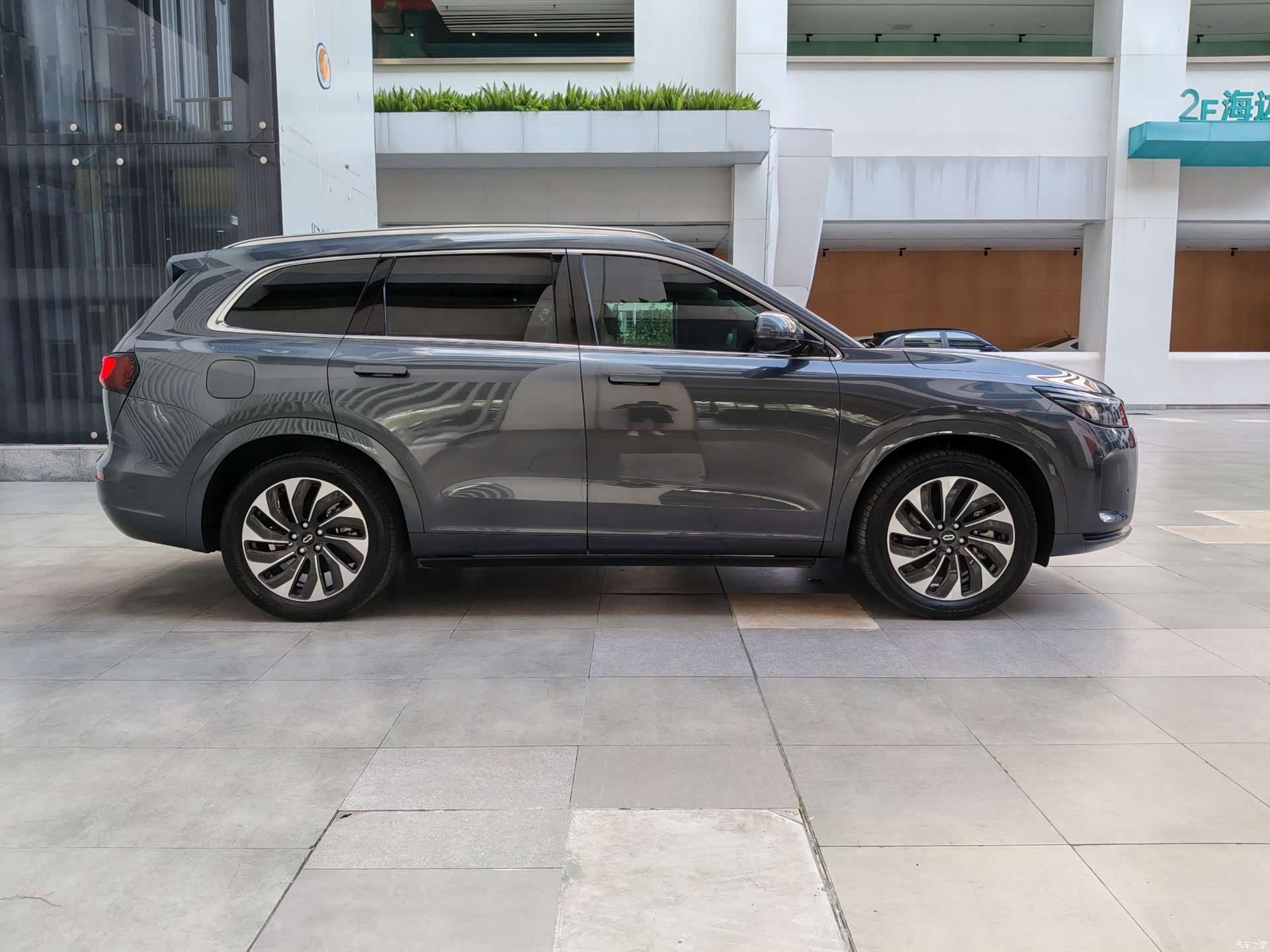 AITO M7, 2022 4