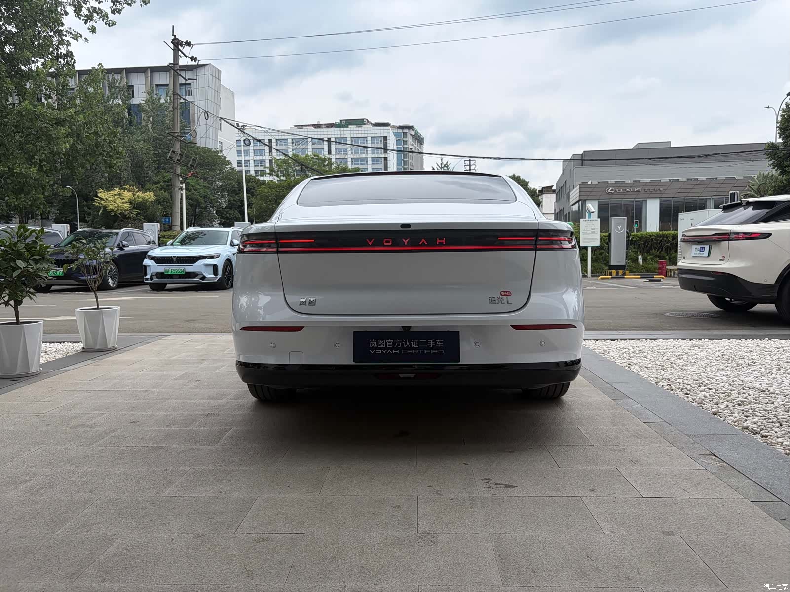 Voyah Passion, 2025 12