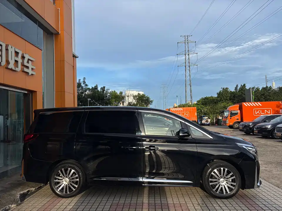 Trumpchi Trumpchi M8