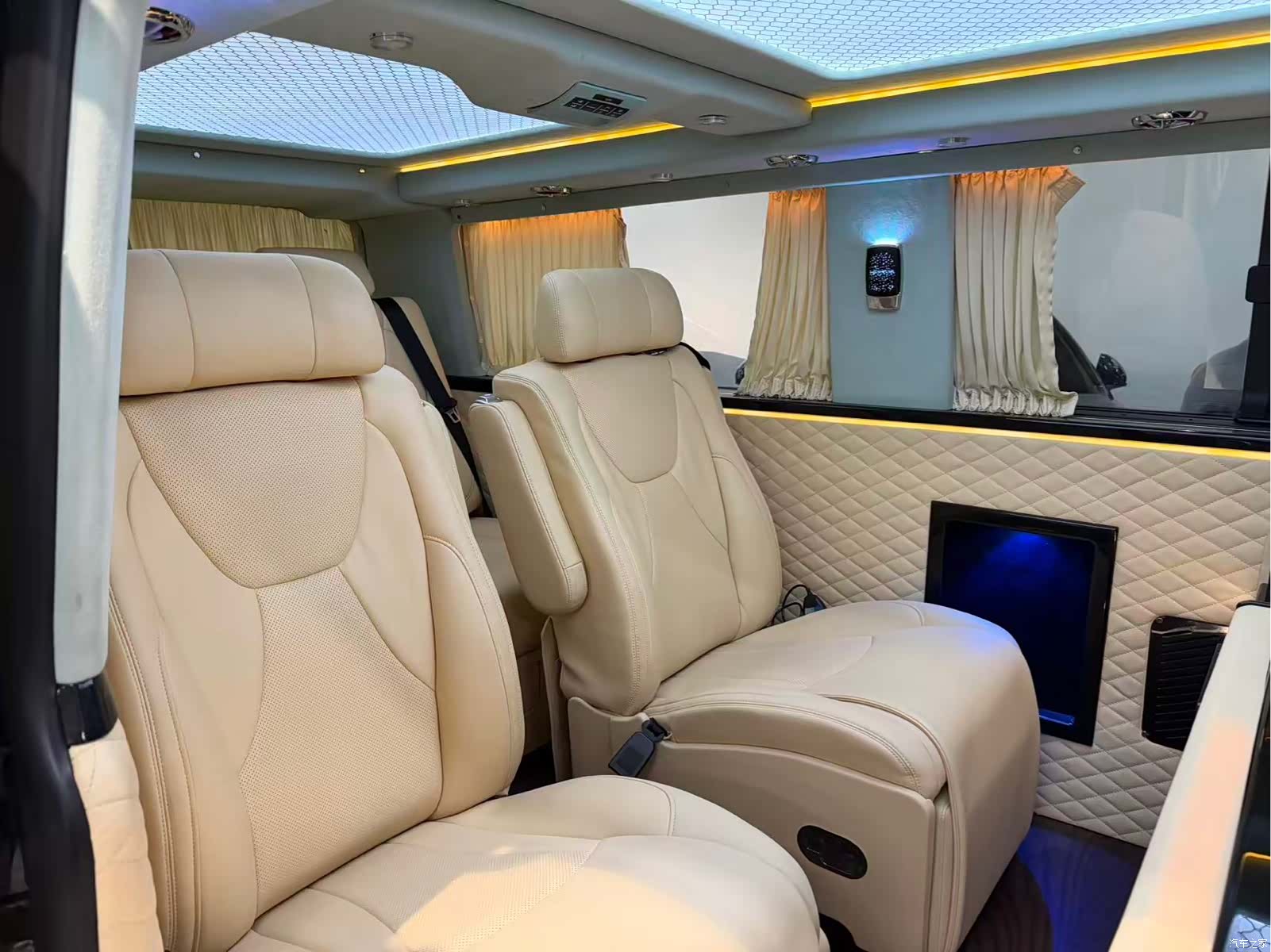 Volkswagen 7, 2018 8