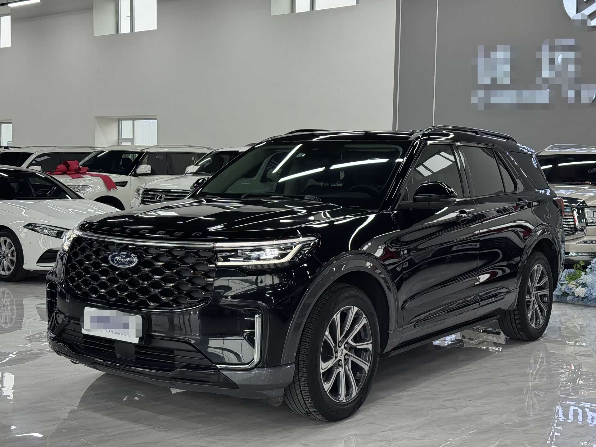 Ford Explorer, 2023 1