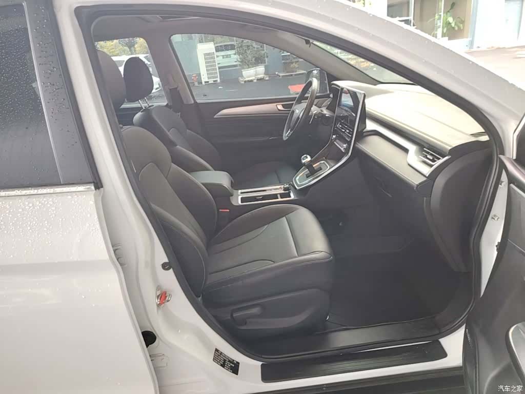 Haval M6, 2023 25