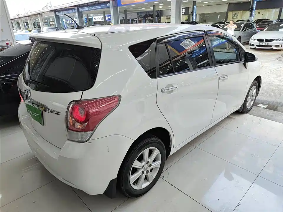 Toyota Yizhi