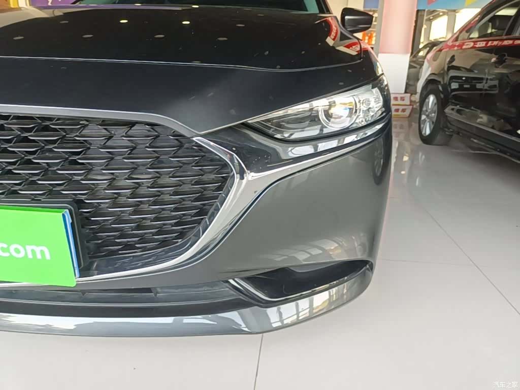 Mazda Mazda3, 2020 24
