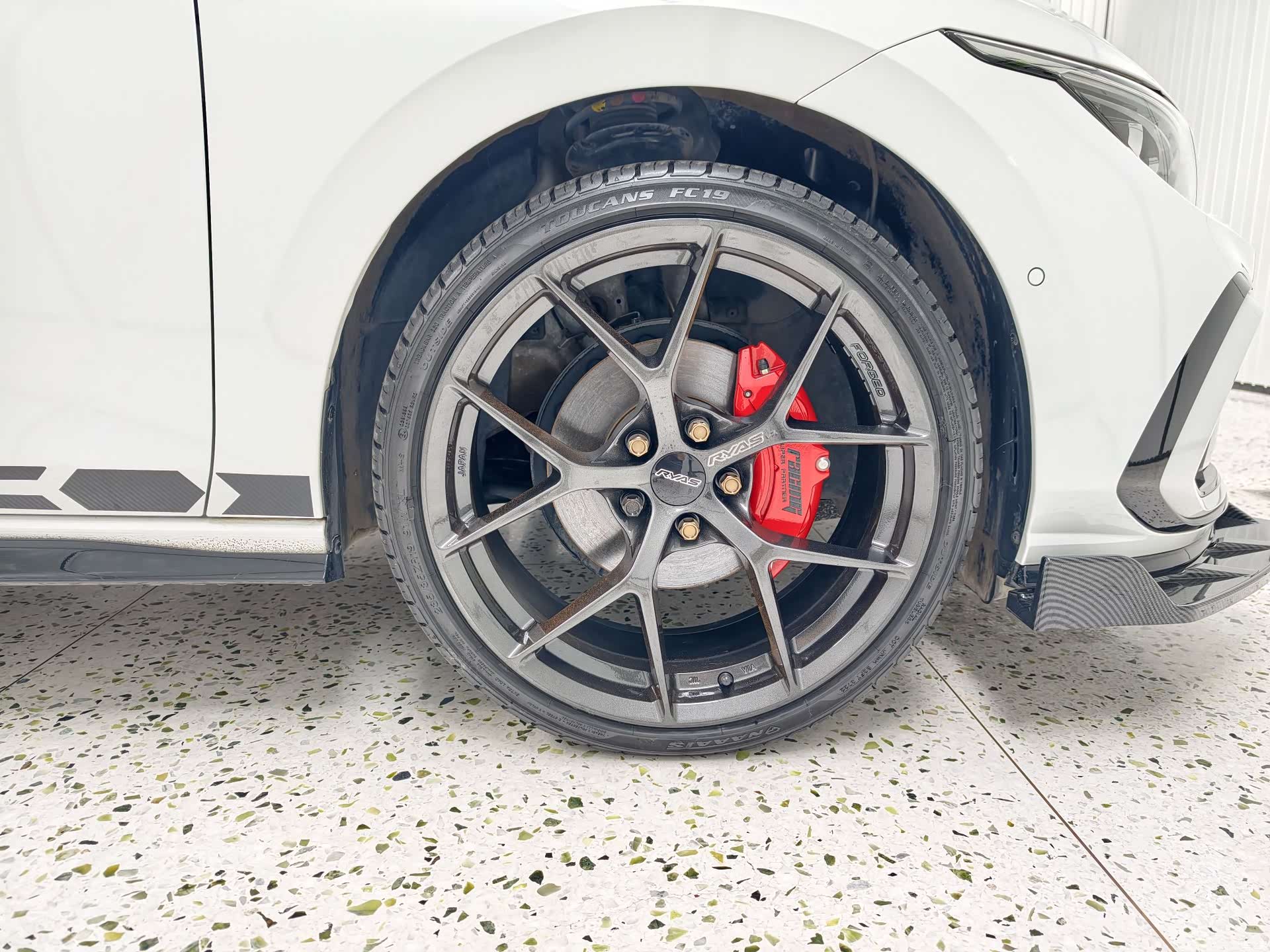 Volkswagen Golf, 2023 12