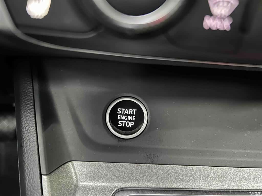 Audi Q3, 2022 4