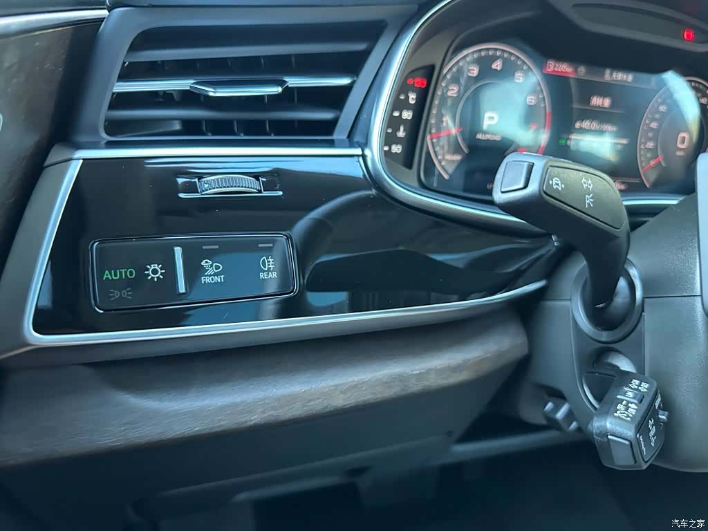 Audi Q7, 2026 17