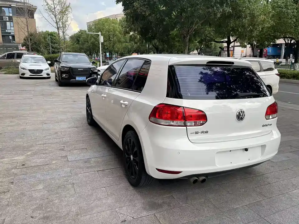 Volkswagen golf