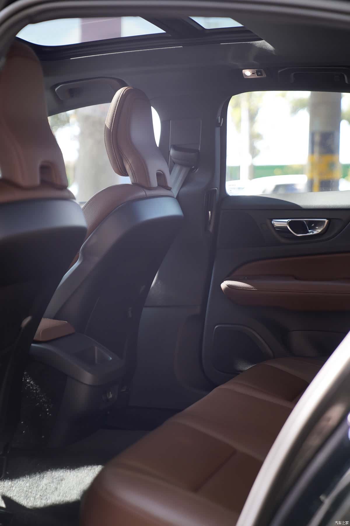 Volvo S60, 2020 11