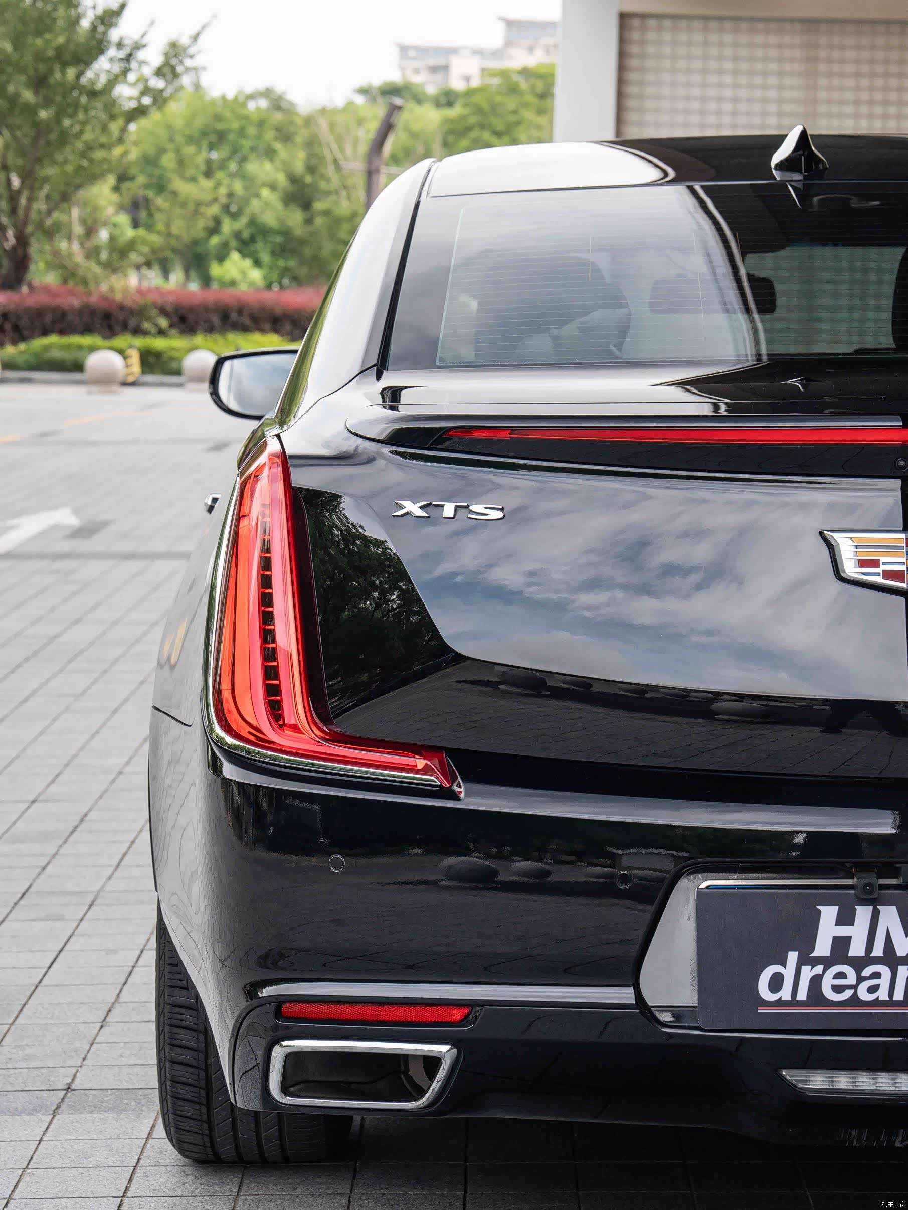 Cadillac XTS, 2018 9