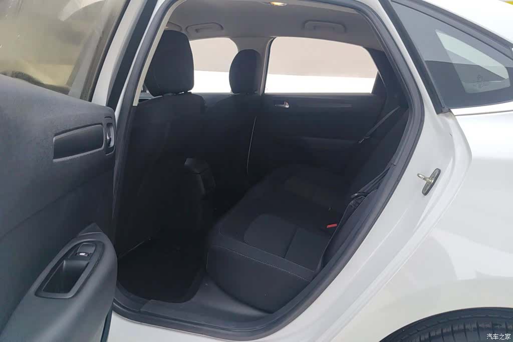 Citroen C4, 2018 11