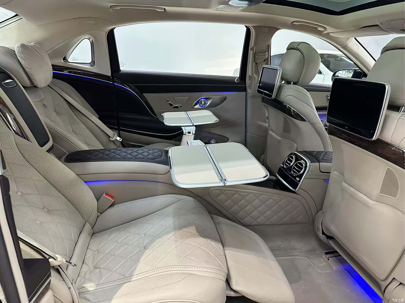 Maybach S-Class, 2015 9
