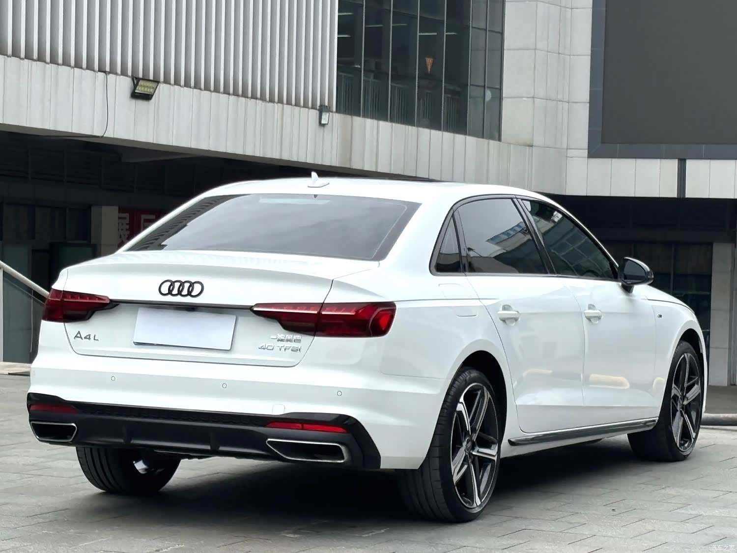 Audi A4L, 2023 8