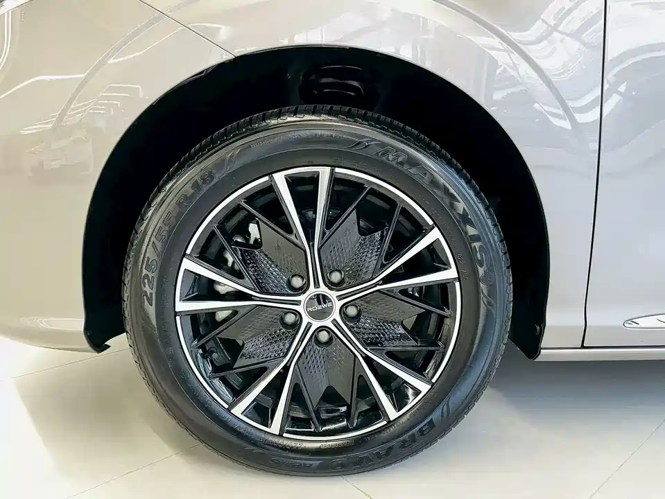 Roewe iMAX8 Roewe iMAX8