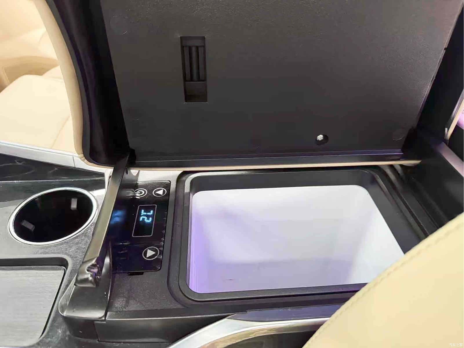 Buick GL8, 2022 19